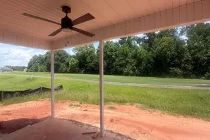 130 Fairway Oaks Dr, Perry, GA 31069 - Photo 3