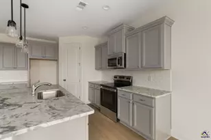 210 Farmland Circle, Perry, GA 31069 - Photo 27