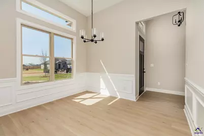 207 Farmland Circle, Perry, GA 31069 - Photo 5