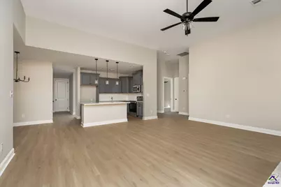 207 Farmland Circle, Perry, GA 31069 - Photo 15