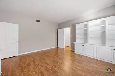 4935 Rivoli Drive, Macon, GA 31210 - Photo 5