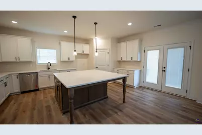 312 Garnet Drive, Bonaire, GA 31005 - Photo 15