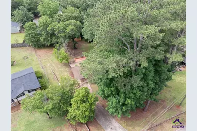 308 Juniper, Warner Robins, GA 31093 - Photo 7