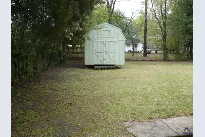 1325 Laura Avenue, Warner Robins, GA 31088 - Photo 11