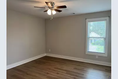 122 Rolling Woods Circle, Warner Robins, GA 31088 - Photo 9