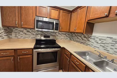 313 Westcliff Center, Warner Robins, GA 31093 - Photo 17