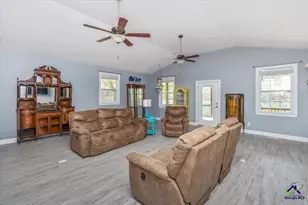 1053 W 26 Hwy, Cochran, GA 31014 - Photo 15