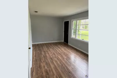 202 Ruzelle Street, Warner Robins, GA 31093 - Photo 3