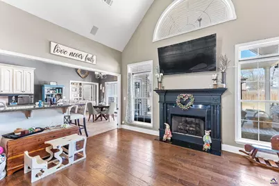 113 Erin Way, Warner Robins, GA 31088 - Photo 7