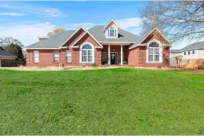 113 Erin Way, Warner Robins, GA 31088 - Photo 1