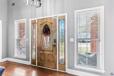 113 Erin Way, Warner Robins, GA 31088 - Photo 3