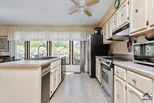 113 Joy Dr, Warner Robins, GA 31088 - Photo 13