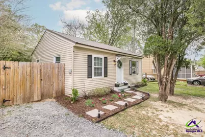 1316 Joseph Avenue, Warner Robins, GA 13088 - Photo 1