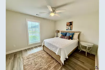 100 Webster Way, Warner Robins, GA 31088 - Photo 17