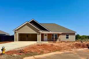 214 Sutton Dr, Perry, GA 31069 - Photo 1