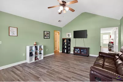 406 Spike Trail, Warner Robins, GA 30188 - Photo 3