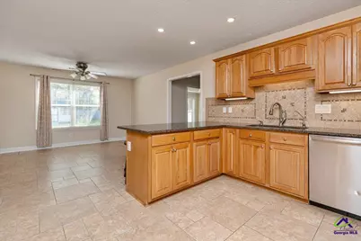 313 Old Farm Road, Perry, GA 31069 - Photo 23