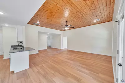 121 Early Drive, Byron, GA 31008 - Photo 7