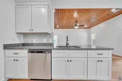 121 Early Drive, Byron, GA 31008 - Photo 13