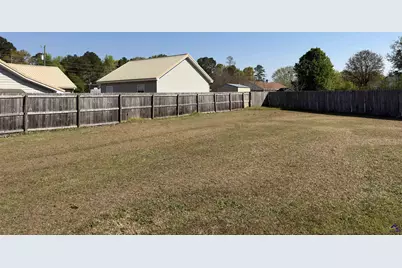 305 E Pointe Court, Kathleen, GA 31047 - Photo 11