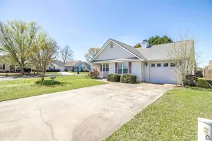 309 Deerfield Cir, Warner Robins, GA 31088 - Photo 3