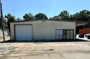 392 Carl Vinson Pkwy, Warner Robins, GA 31088 - Photo 1