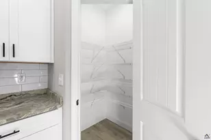 238 Beau Claire Cir, Warner Robins, GA 31008 - Photo 9