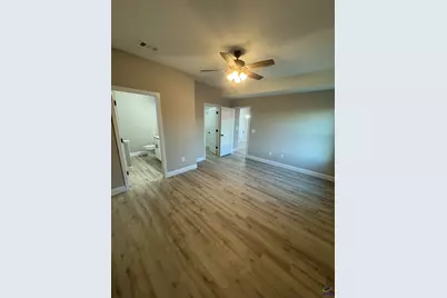 260 Beau Claire Circle, Warner Robins, GA 31008 - Photo 11