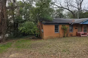 2761 Roy St, Macon, GA 31202 - Photo 5