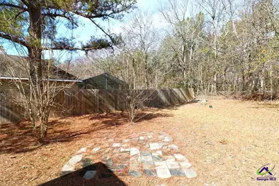 107 Woodfield Drive, Warner Robins, GA 31088 - Photo 17