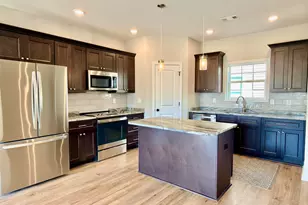 212 Beau Claire Cir, Warner Robins, GA 31008 - Photo 9