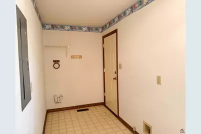 571 Barker Rd, Byron, GA 31008 - Photo 45