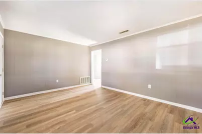 105 Flanders Drive, Warner Robins, GA 31093 - Photo 7