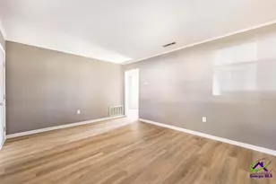 105 Flanders Dr, Warner Robins, GA 31093 - Photo 7