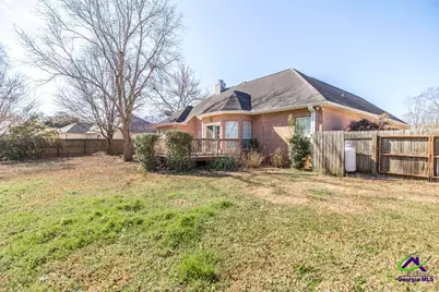 208 Twelve Oaks Drive, Warner Robins, GA 31088 - Photo 41