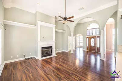 208 Twelve Oaks Drive, Warner Robins, GA 31088 - Photo 13