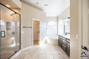 208 Twelve Oaks Dr, Warner Robins, GA 31088 - Photo 31
