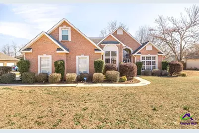208 Twelve Oaks Drive, Warner Robins, GA 31088 - Photo 9