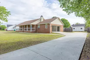 113 Lake Lillian Dr, Perry, GA 31069 - Photo 29