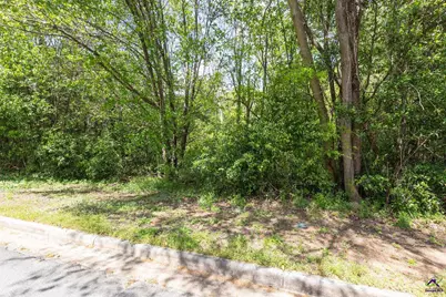 713 Pheasant Ridge Drive, Warner Robins, GA 31088 - Photo 3