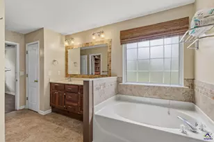 205 Autumn Woods Dr, Warner Robins, GA 31088 - Photo 25