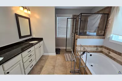 103 Clarissa Drive, Warner Robins, GA 31088 - Photo 23