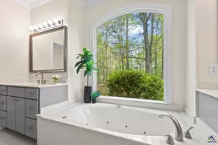 128 N Wolf Creek Dr, Macon, GA 31210 - Photo 35