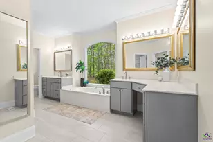 128 N Wolf Creek Dr, Macon, GA 31210 - Photo 33