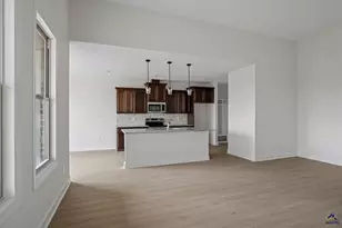 206 Farmland Circle, Perry, GA 31069 - Photo 11