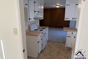 108 Stonefield Ct, Warner Robins, GA 31093 - Photo 5