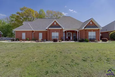 214 Knob Hill Drive, Warner Robins, GA 31088 - Photo 1