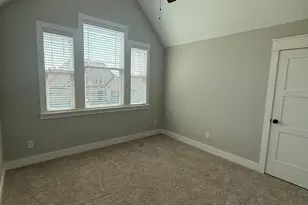 221 Perth Ct, Warner Robins, GA 31088 - Photo 11