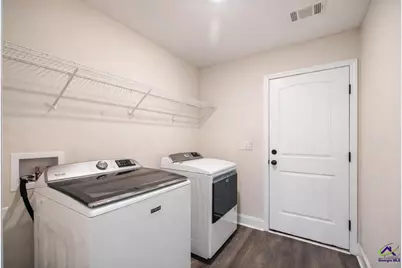 210 Gibson Circle, Kathleen, GA 31047 - Photo 17