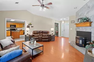 136 Quail Knl Rd, Danville, GA 31017 - Photo 9